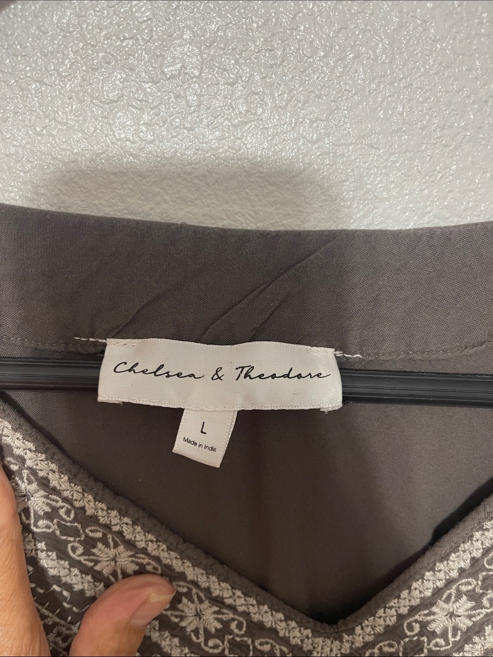 Chelsea & Theodore Charcoal Top with Cream Floral Embroidery - Picture 4 of 8